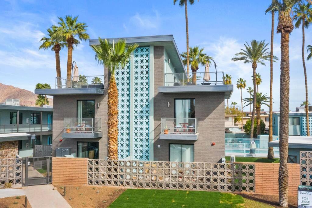 Large Studio Rooftop & Poolside - Walk To Old Town Scottsdale Bagian luar foto